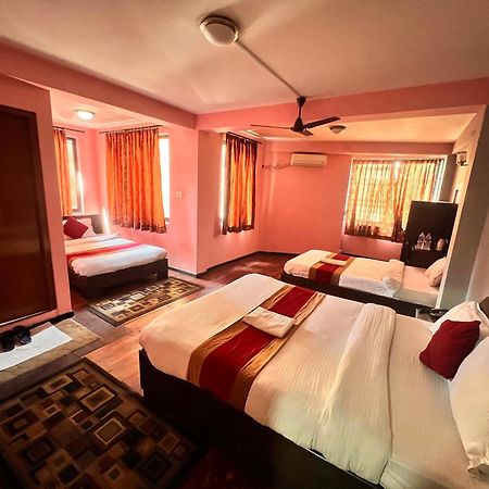 Hotel Family Home Katmandu Kültér fotó