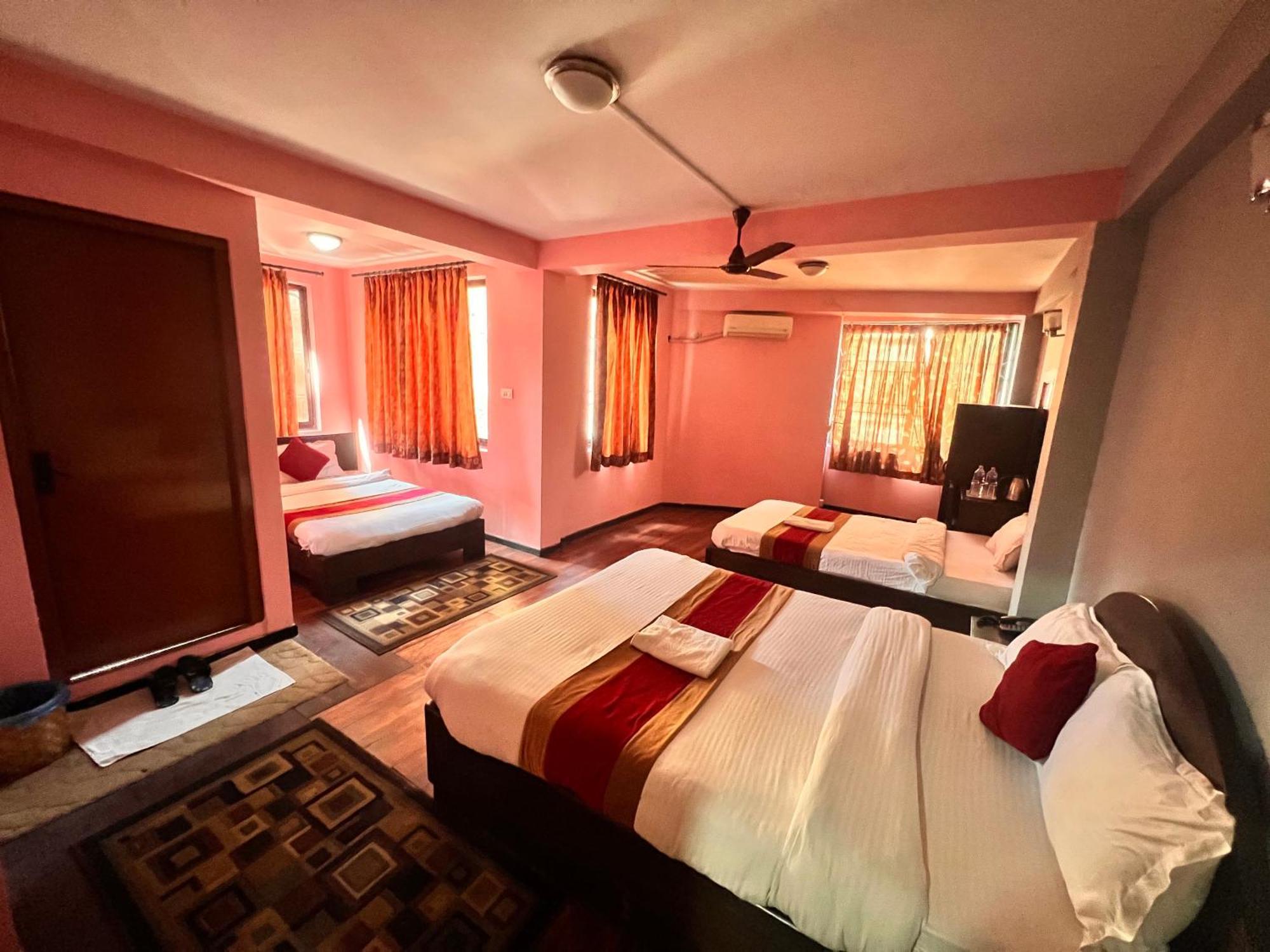 Hotel Family Home Katmandu Kültér fotó